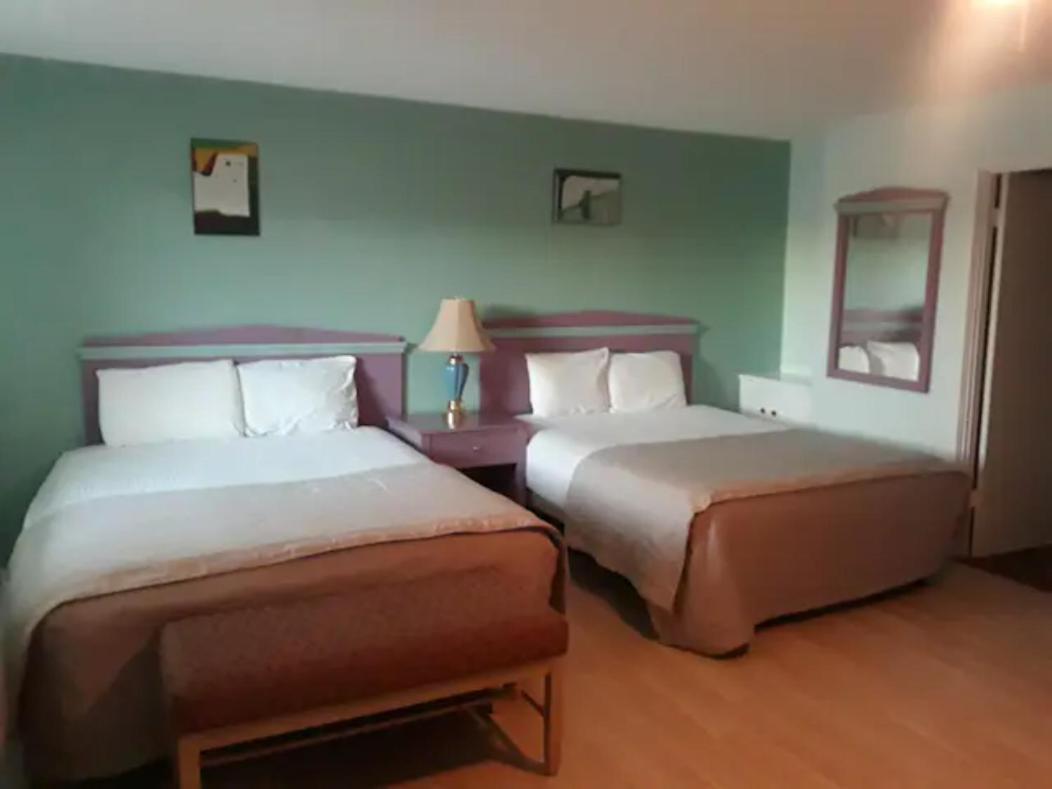 Sandpiper Springs Retreat & Spa Дезерт-Хот-Спрингс Экстерьер фото